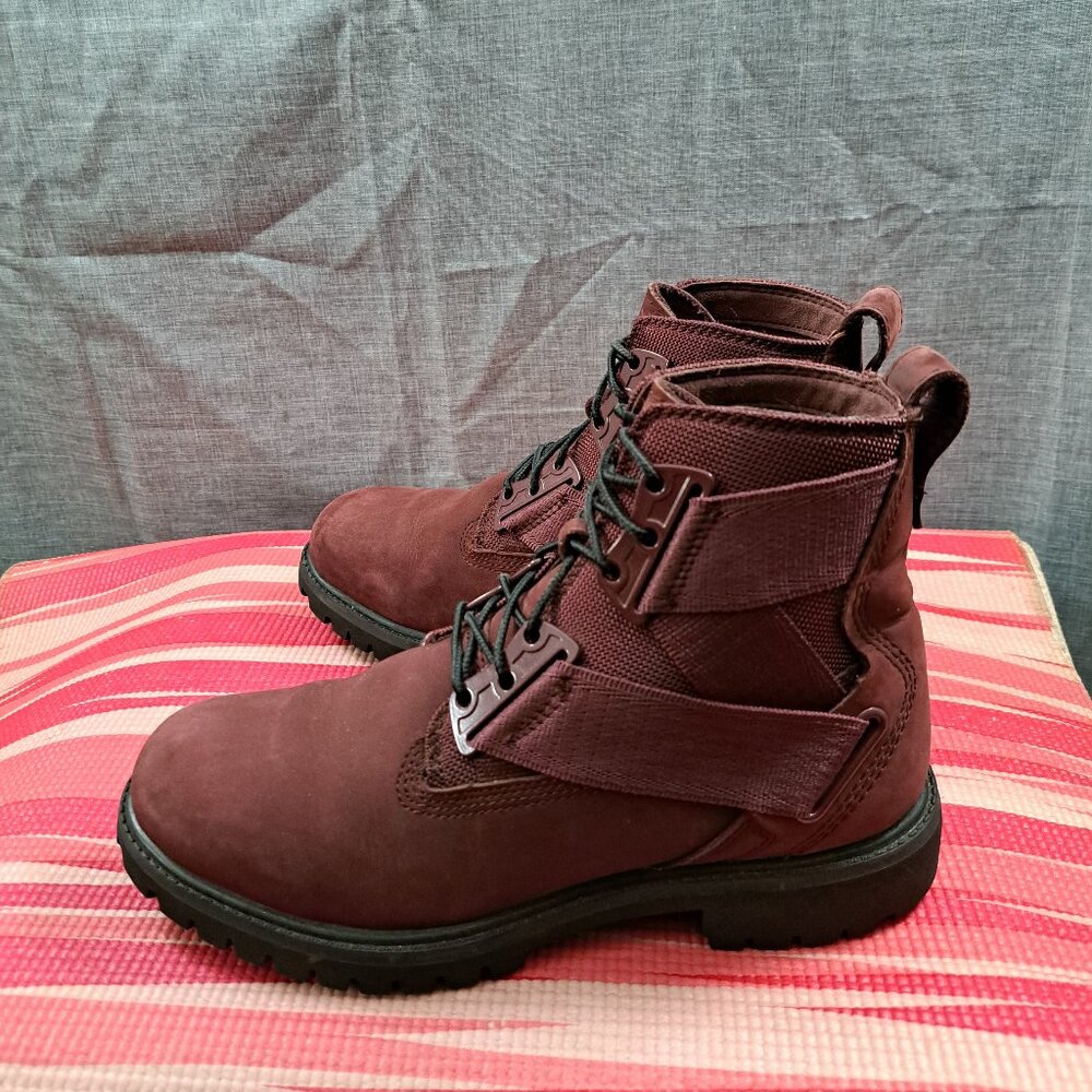 %Men's Timberland 6-inch Premium Waterproof Belt Boot US 7.5 / D7